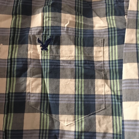 ✨2/$10✨ American Eagle Men's Green and Blue Flannel Classic Fit Shirt - Picture 4 of 4